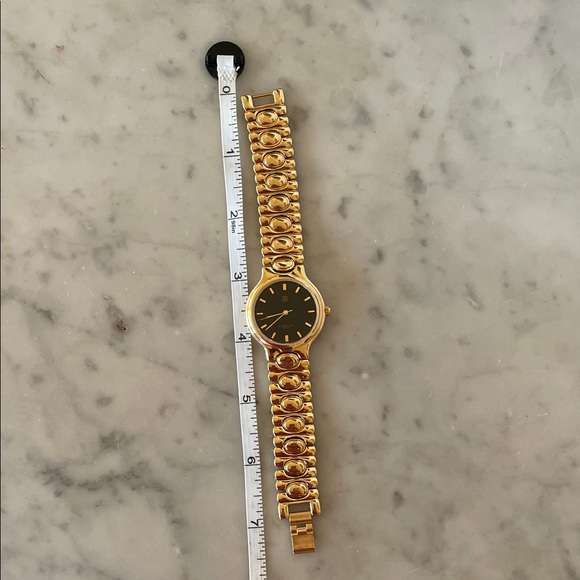 GIVENCHY Vintage 90's Quartz Gold Bracelet Black Dial Women's Watch - Picture 15 of 17